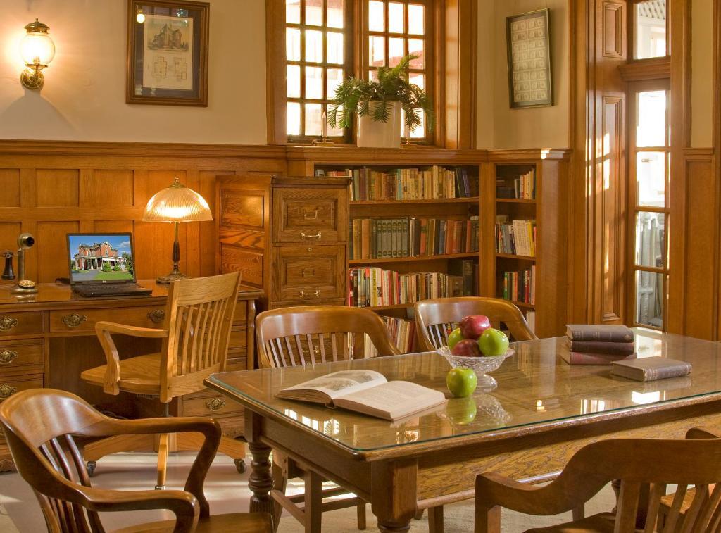 The Carriage House Inn B&B Lynchburg Εξωτερικό φωτογραφία
